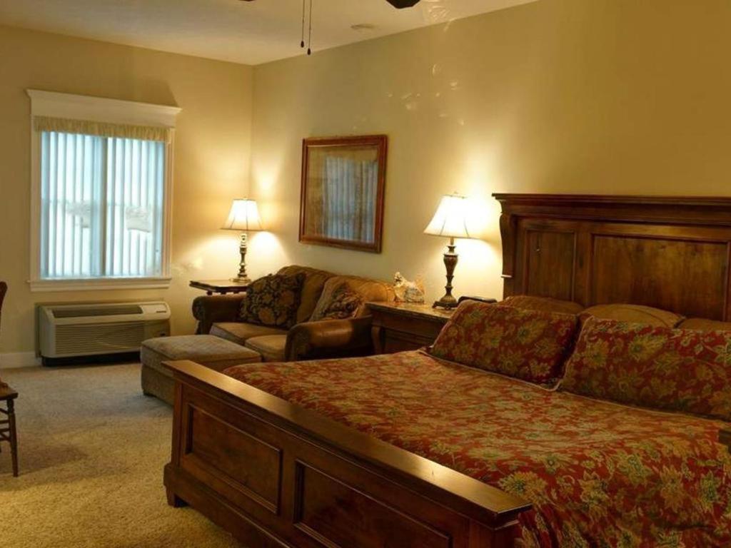 Cornerstone Inn Official Site Inns in Nashville