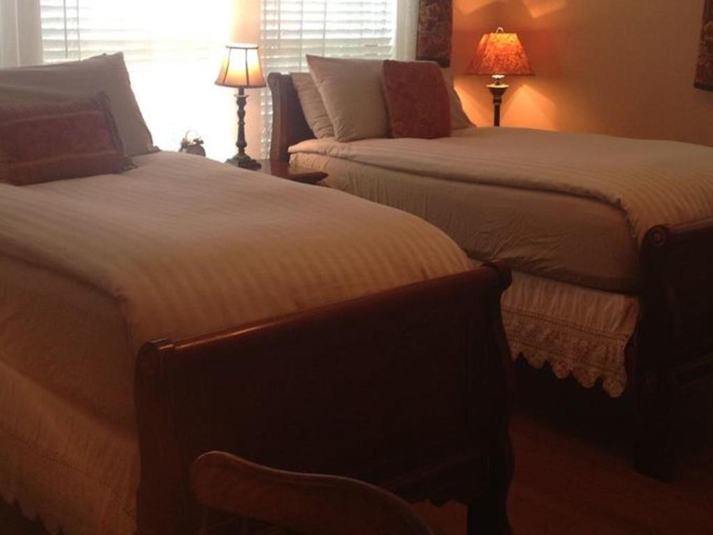 Wonderlijk Scandinavian Room - Daisy Hill Bed and Breakfast - Nashville, TN MX-15