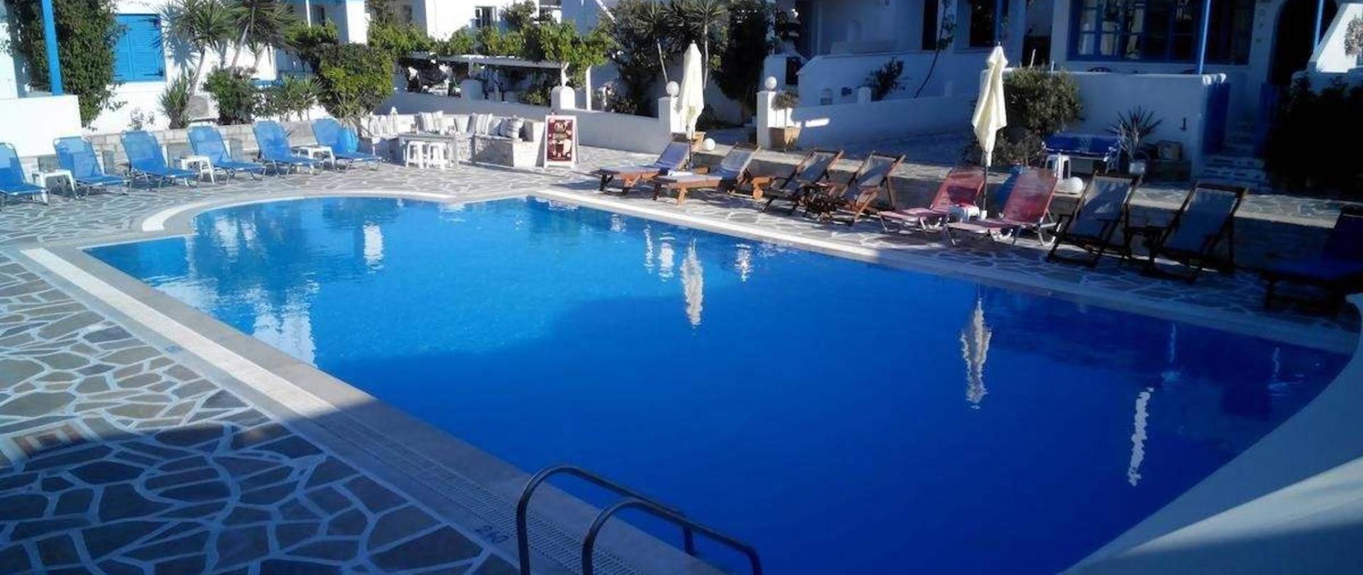 Zoumis Studios Náousa Greece - 
