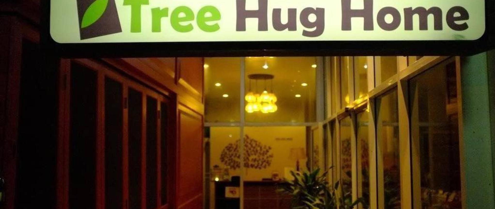 Tree Hug Home Patong Beach Thailand - 