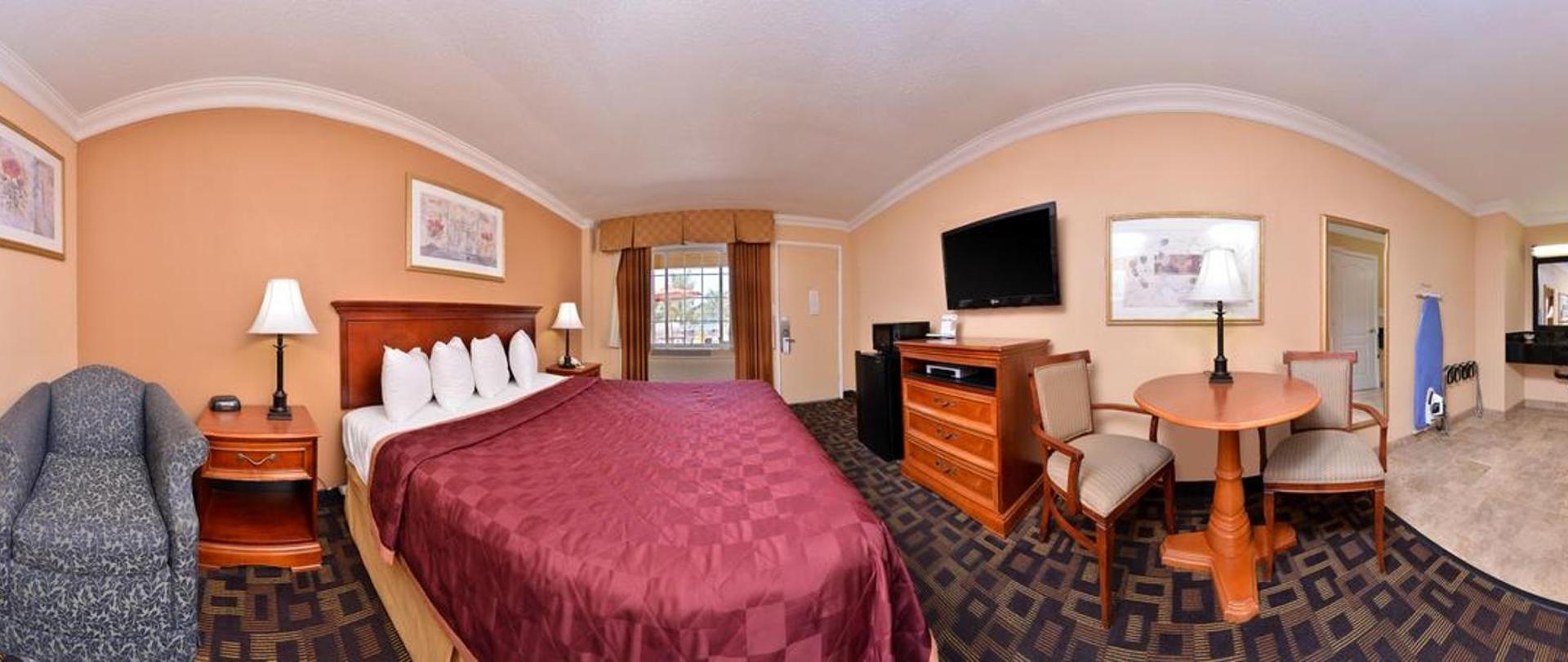 Torch Lite Inn At The Beach Boardwalk Santa Cruz California 22781