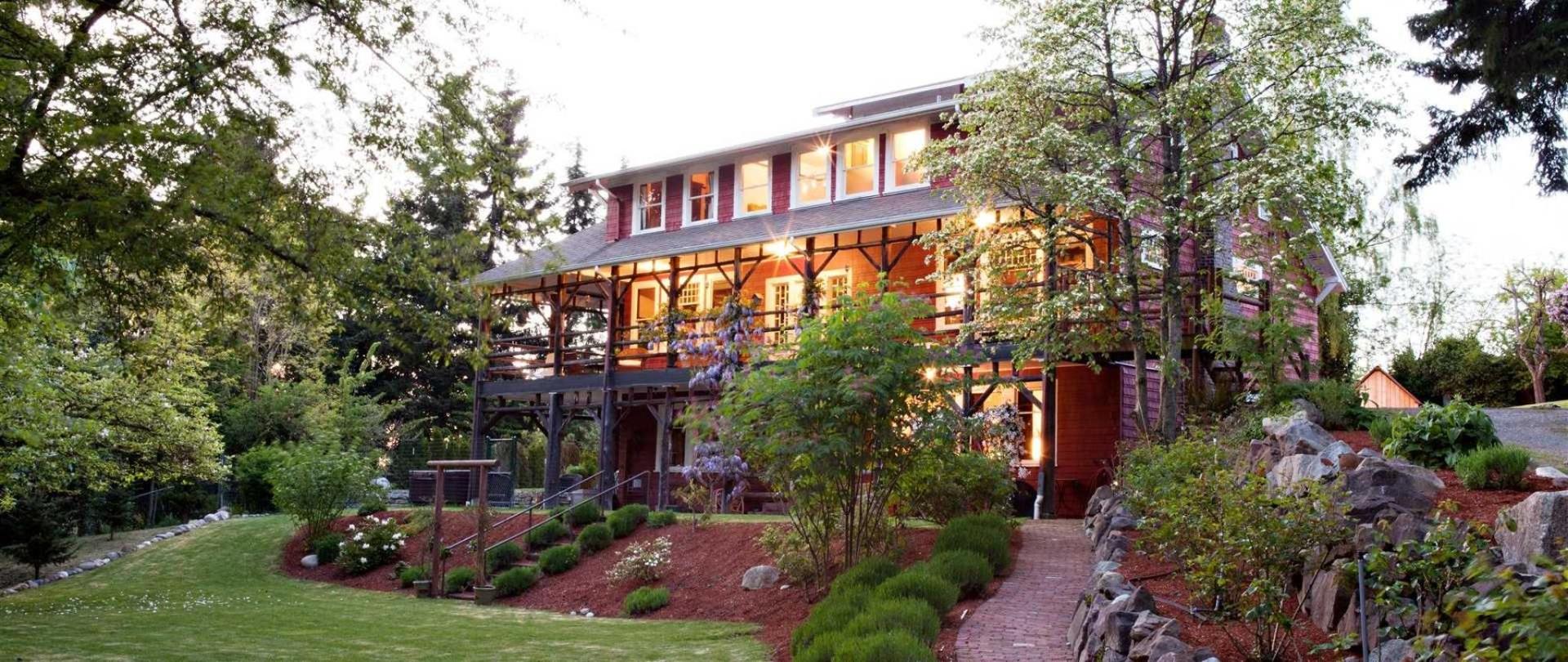 The Gatewood Bed And Breakfast West Seattle United States Reservations
