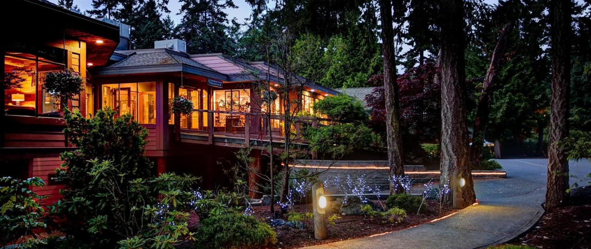 Tigh-Na-Mara Seaside Spa Resort | Vancouver Island | Official Website