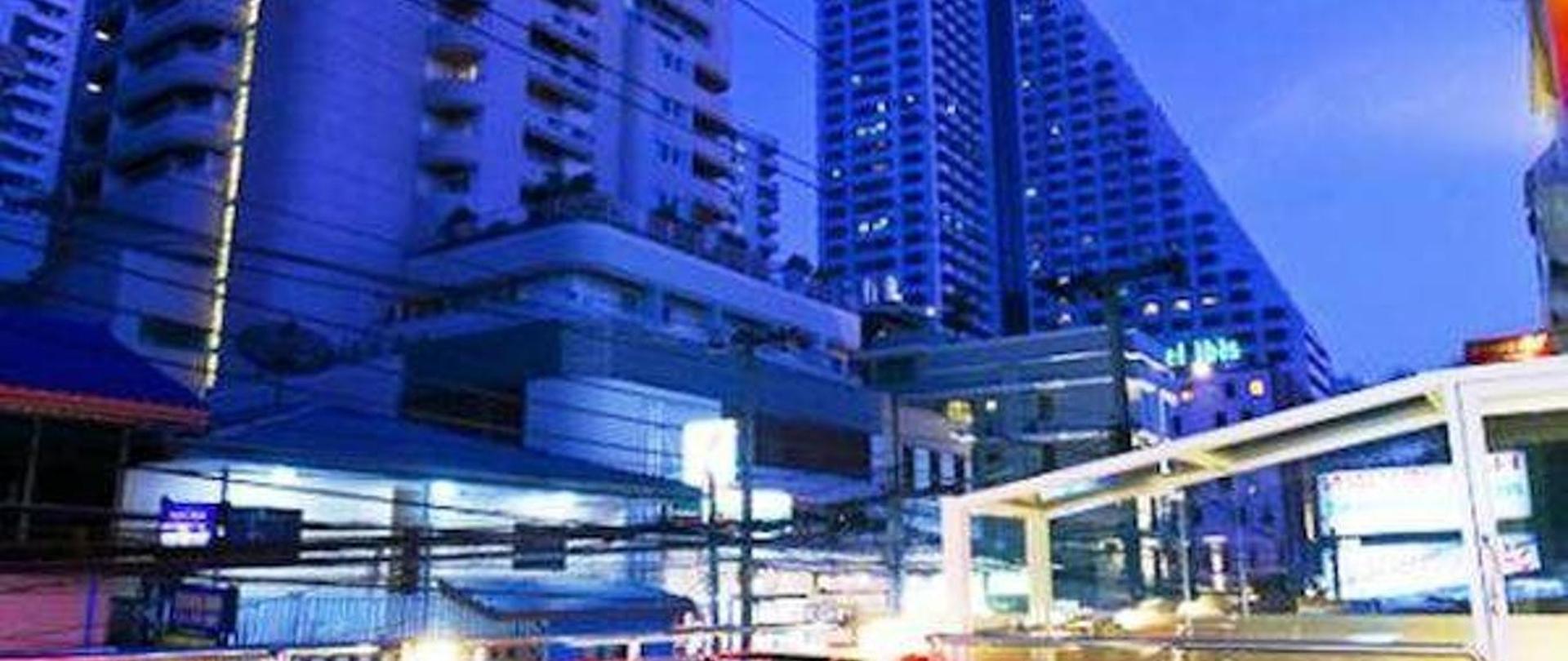 Heaven At 4 Bangkok Thailand - 