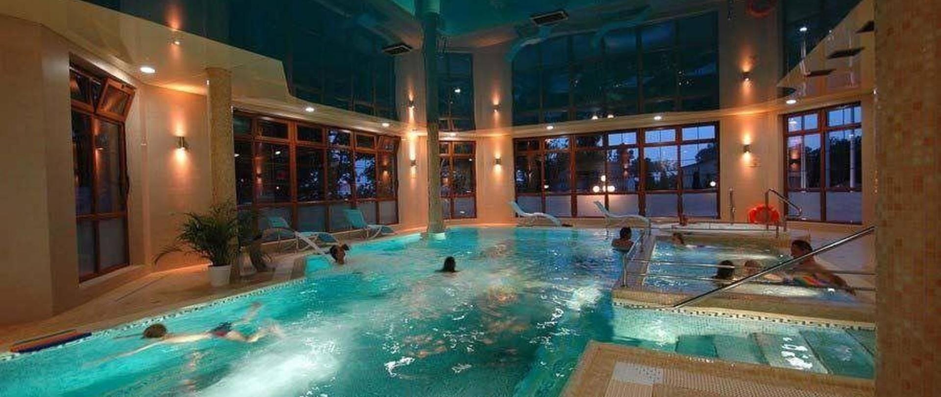 Hotel I Spa Nad Morzem Hotel Dworek Morski SPA ,Mielno, Basen, plaża, nad morzem i jeziorem