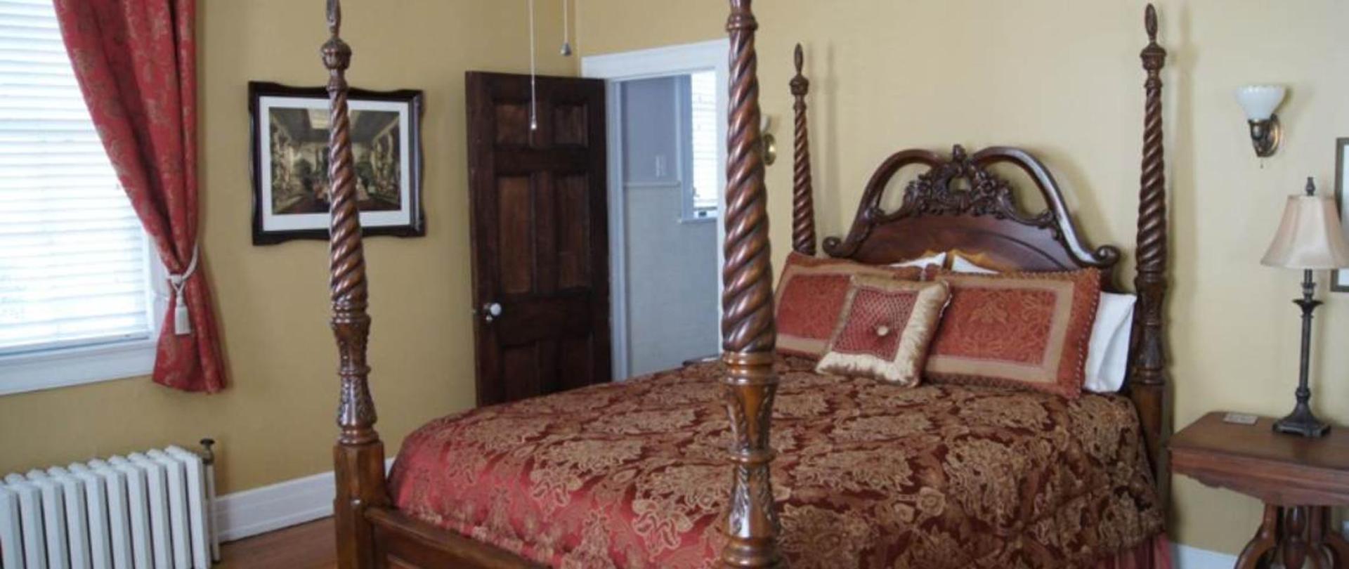 King Inn Official Site Bed and Breakfasts in Roanoke
