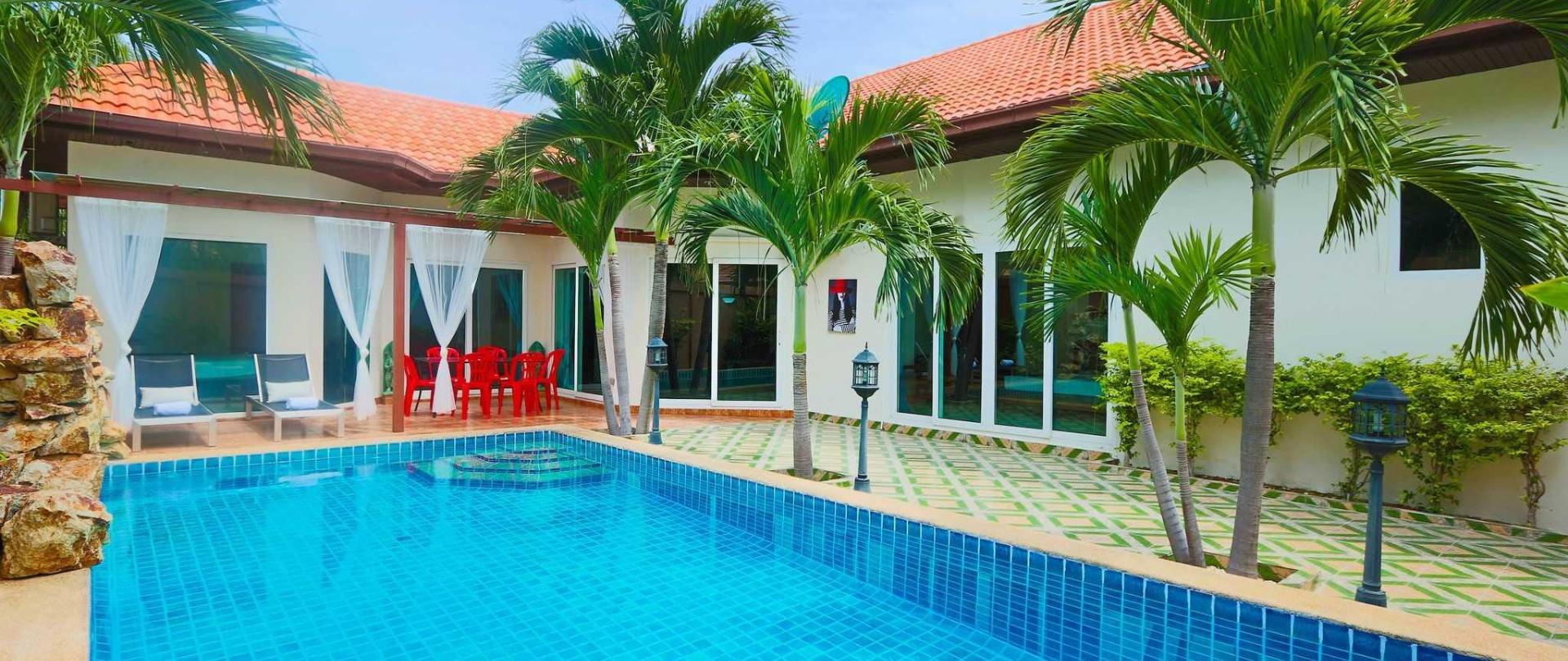 Majestic Villas Cosy Beach Pattaya Pattaya South Thailand - 