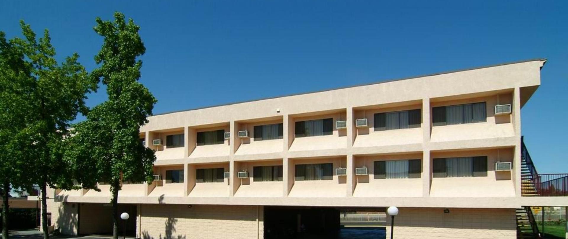 Rodeway Inn Auburn Foresthill Official Site Hotels In