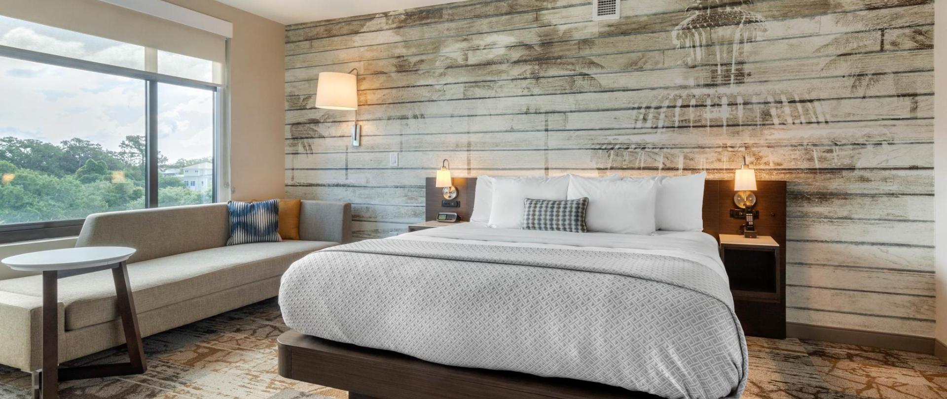 Cambria Hotel Charleston Riverview