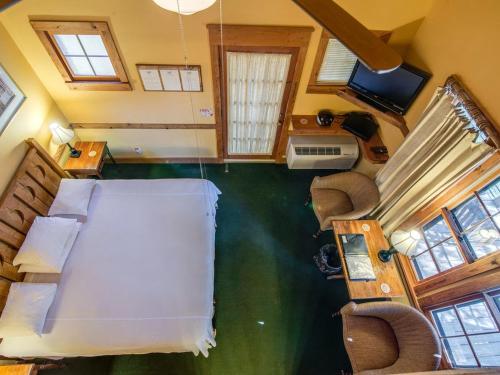 Overnight Lodging