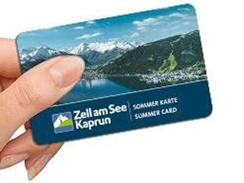 sommercard_hand.jpg