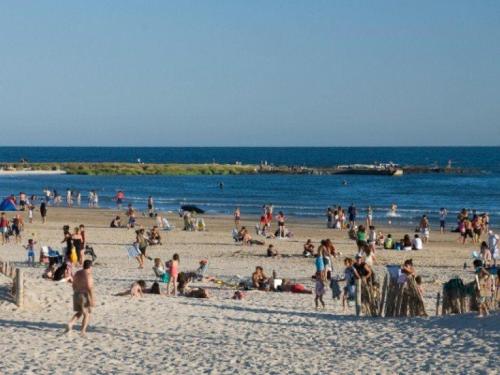 1-playas-montevideo_281914ec43c39430efef85133878ca17.jpg