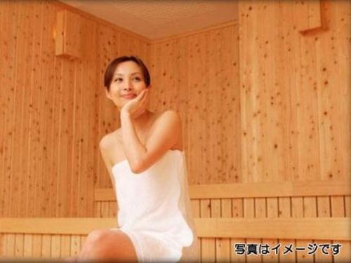spa_sauna.jpg