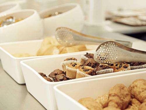 industrie-hotel-breakfast-3-2.jpg