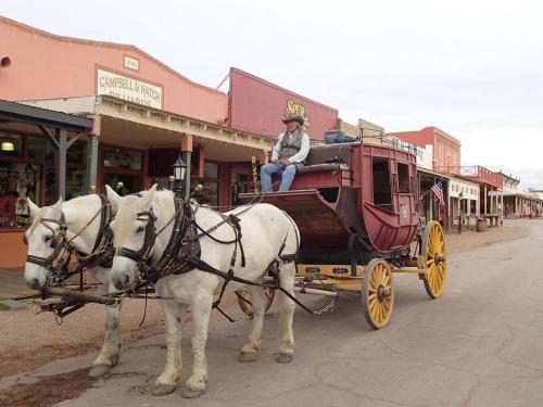 Ghost Towns of the Old West