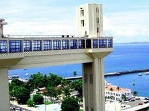 elevador-lacerda.jpg