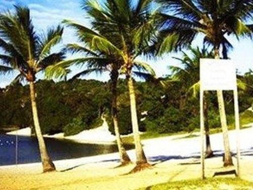 lagoa-do-abaet-a.jpg