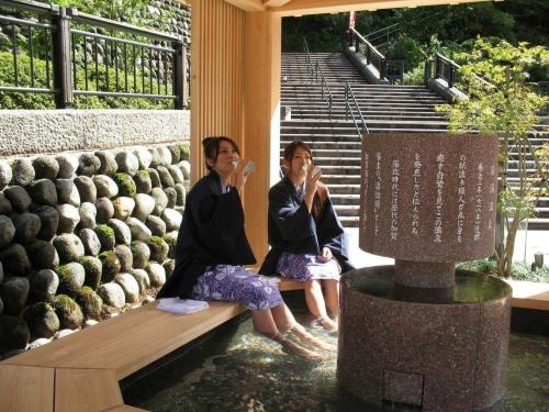 About Yuwaku