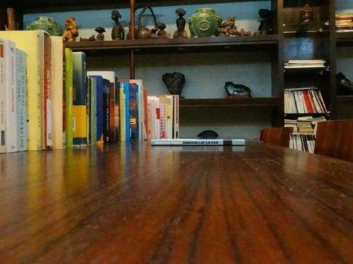 Maintenant, nous avons une salle de lecture dans notre hôtel 2017