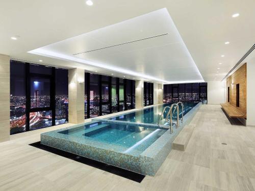 pool-10.jpg