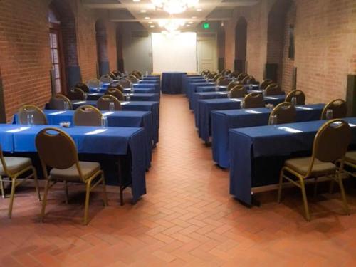 Premier Meeting Package