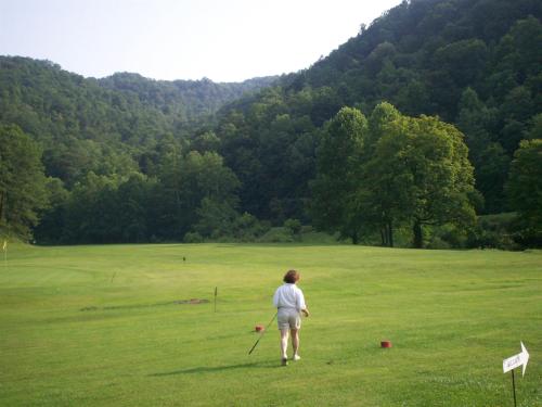 Golf at Black Wolf Links!