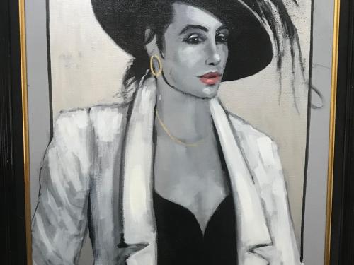 Art, Antiques & Uniques